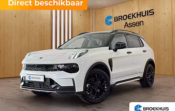Lynk & Co 01 More | Panoramadak | 360 camera | Stoel + Stuurverwarming |Adaptieve cruise control | BLIS