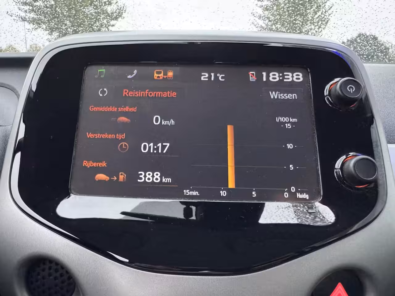 Toyota Aygo 1.0 VVT-i x-play Automaat Camera Stoelverwarming CarplayGarantie