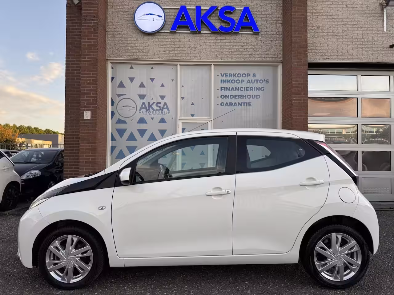 Toyota Aygo 1.0 VVT-i x-play Automaat Camera CarPlay Gratis garantie