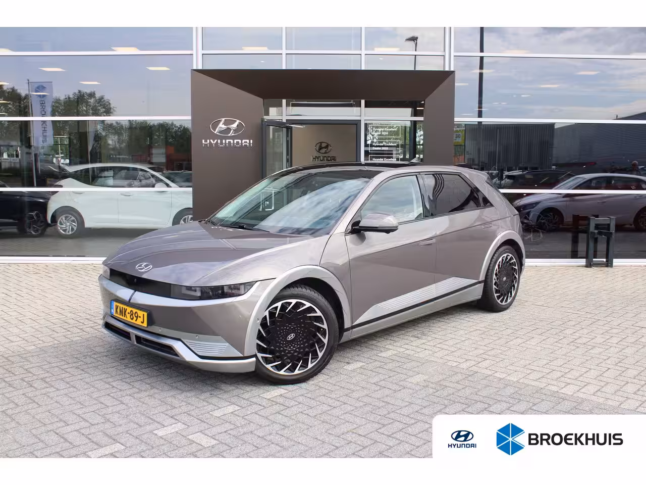 Hyundai IONIQ 5 Lounge 73kWh | Elektrisch verstelb. voorstoelen met geheugen |360 graden camera | Panorama