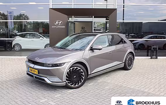 Hyundai IONIQ 5 Lounge 73kWh | Elektrisch verstelb. voorstoelen met geheugen |360 graden camera | Panorama