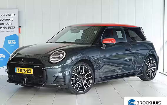 Mini Electric 3-Deurs Cooper SE John Cooper Works XL 54.2 kWh 371KM Range | SOH 96% | Adapt. Cruise | St