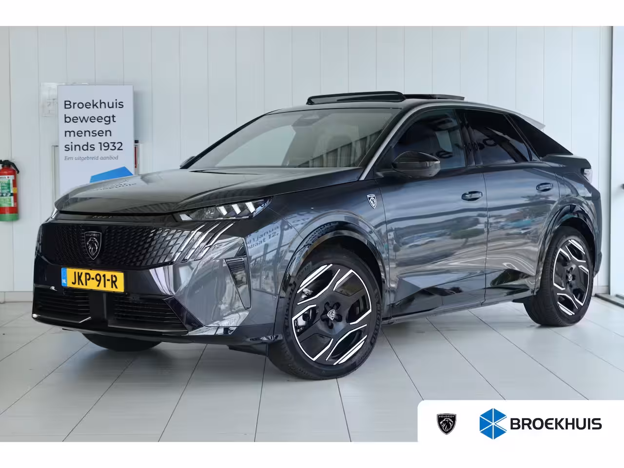 Peugeot e-3008 73 kWh DUAL MOTOR 325PK Launch Edition DEMO-DEAL | Adapt. Cruise | Focal Audio | Massage |