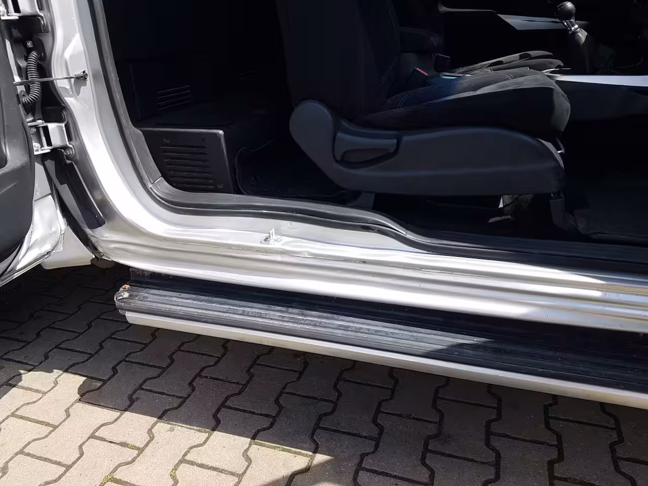 Nissan Navara 2.3 dCi Tekna King Cab