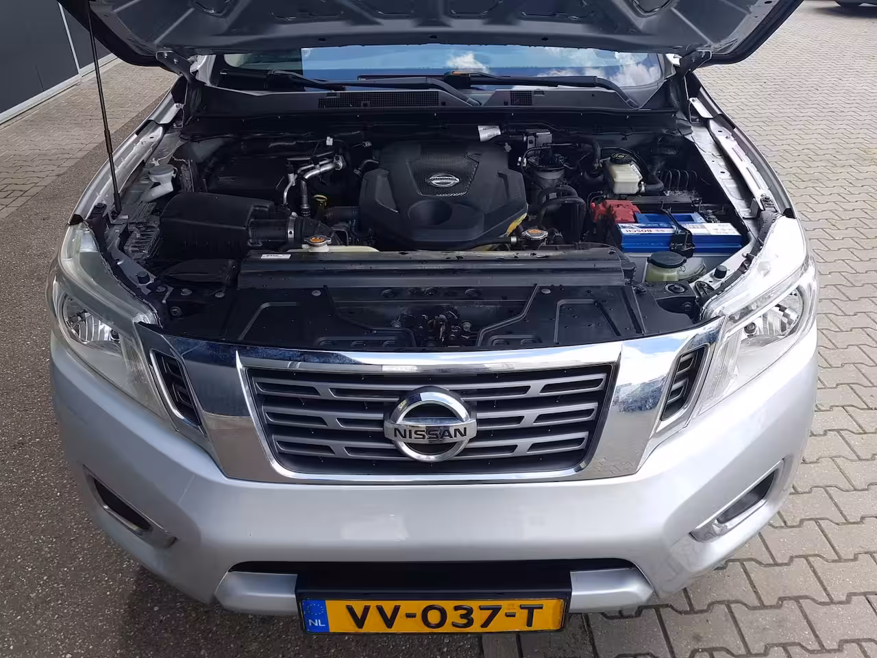 Nissan Navara 2.3 dCi Tekna King Cab
