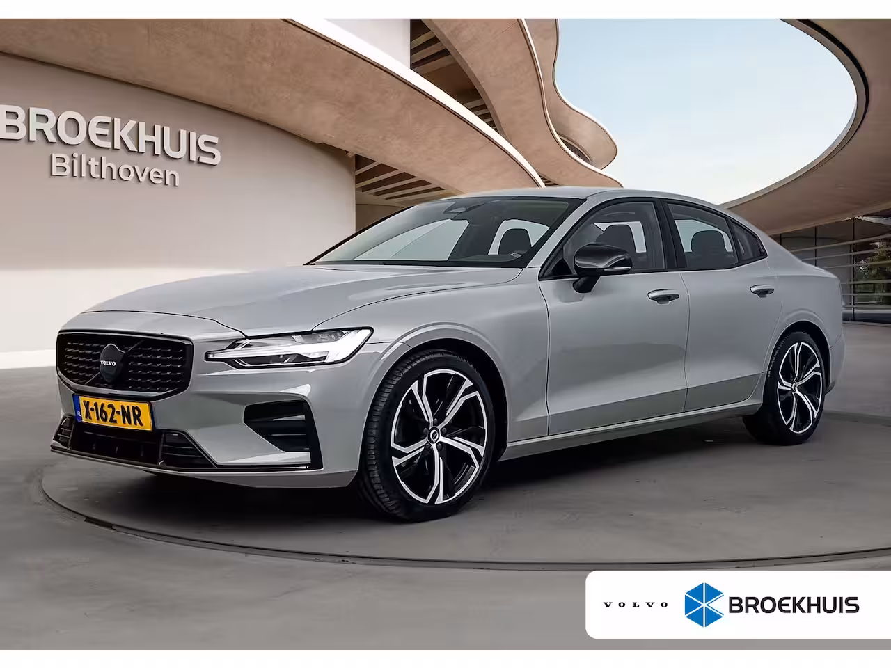 Volvo S60 2.0 B4 Plus Dark | PDC V+A en Camera | Adaptive Cruiscontrol | Stoel + Stuurverwarming | A
