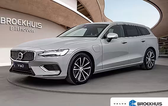 Volvo V60 2.0 T6 Plug-in hybrid AWD Core Bright | VAPOUR GREY | BLIS | Voorruitverwarming | Stoelver