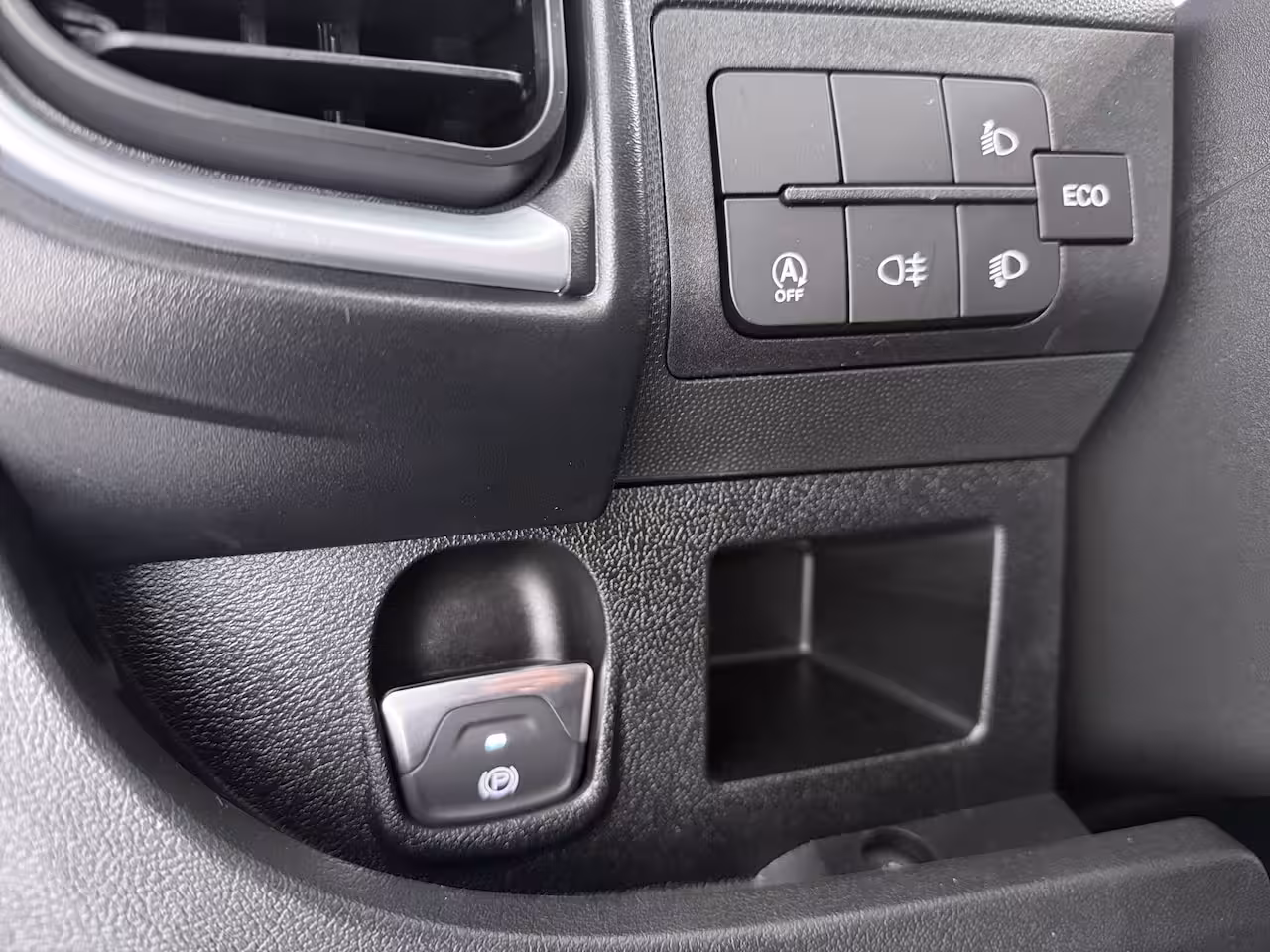 Peugeot Boxer 2.2 BlueHDi 140pk L2H2 3.5t | NIEUW BPM VRIJ | Achteruitrijcamera | Airco (automatisch) |