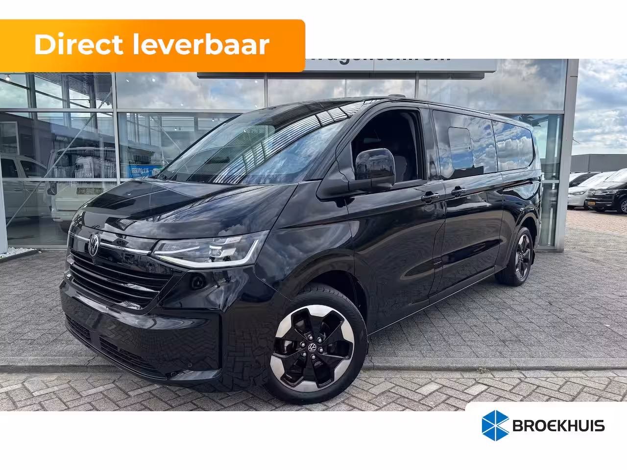 Volkswagen e-Transporter Caravelle 8 persoons Style 218PK/160kW 64 kWh | Achteruitrijcamera | Airco (automatisch) | Airco sep
