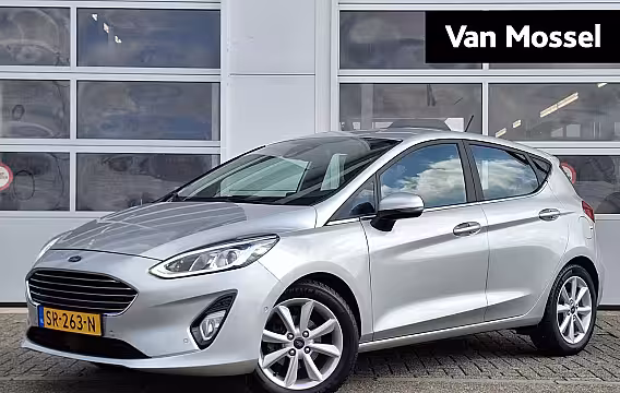 Ford Fiesta 1.0 EcoBoost Titanium | Trekhaak | Adaptieve Cruise Control | 16'' LMV | Voorruitverwarmin