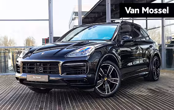 Porsche Cayenne 3.0 E-Hybrid Platinum Edition | SPORTDESIGN | SPORTCHRONO | MOONLIGHTBLUE | ELEKTR. TREKHA