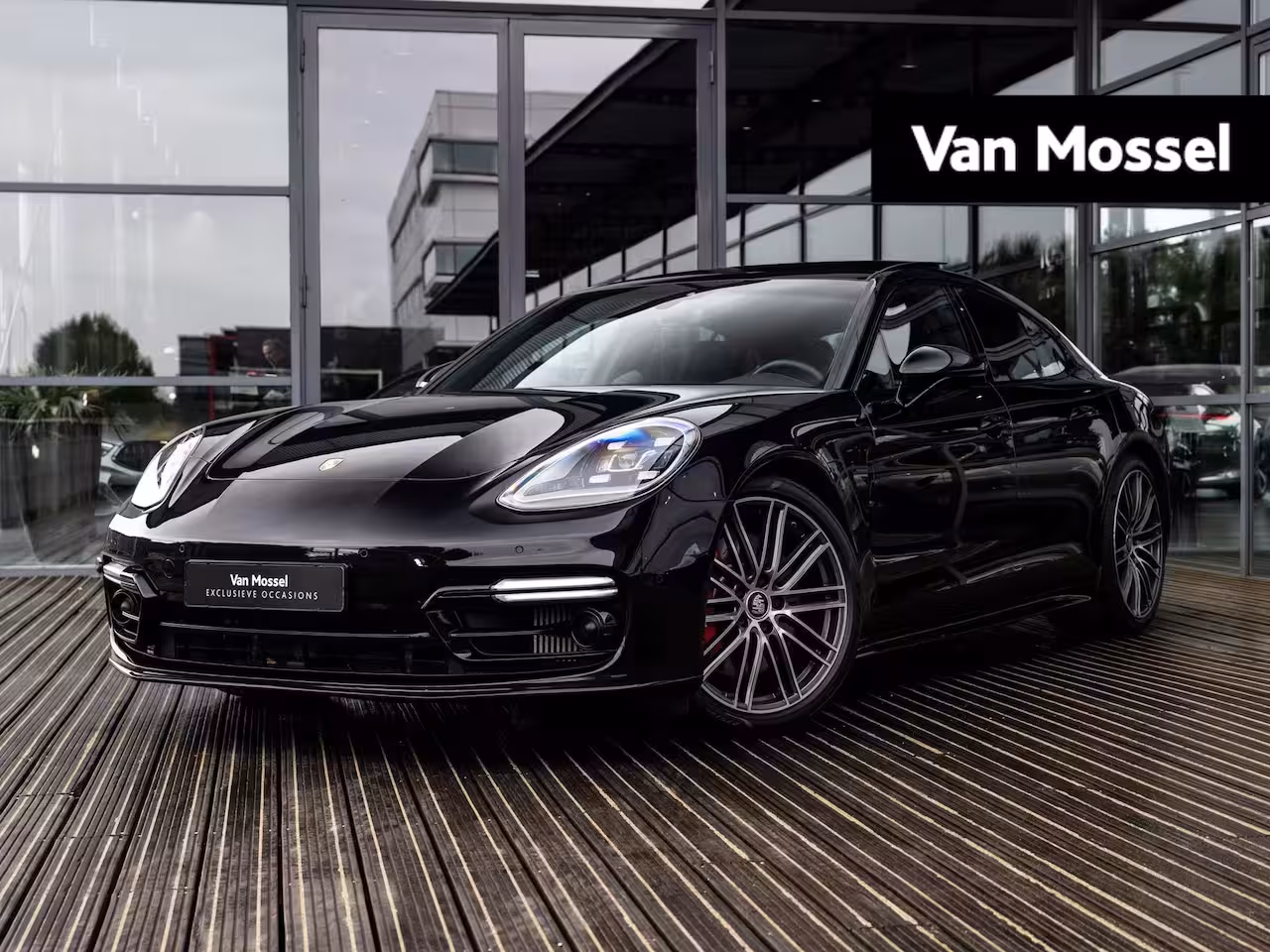 Porsche Panamera 2.9 4 E-Hybrid | SPORTDESIGN | SPORTUITLAATSYSTEEM | PANORAMA/SCHUIF-KANTELDAK | BOSE | SO