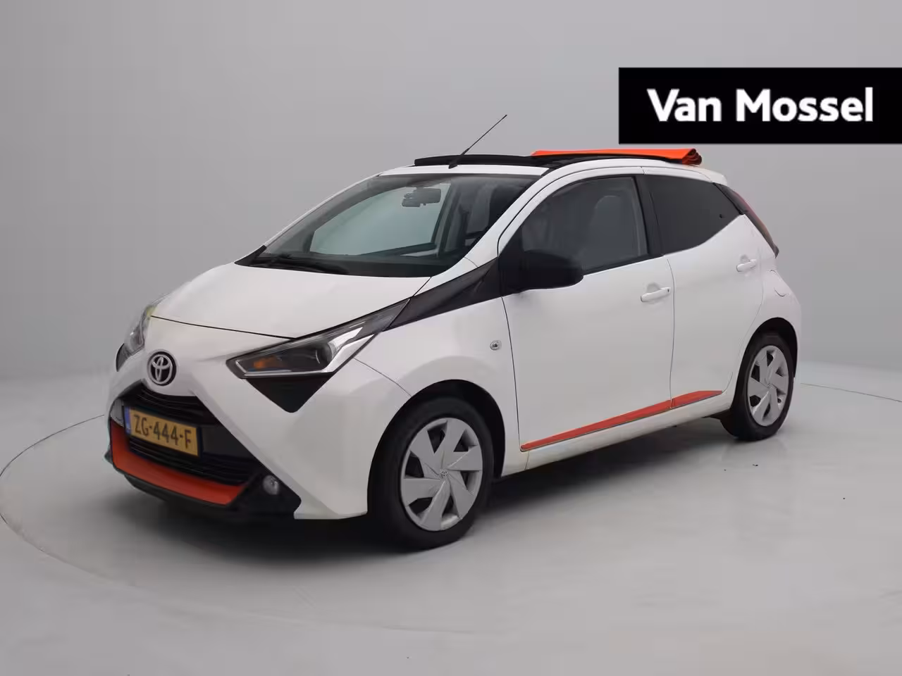 Toyota Aygo 1.0 VVT-i x-otic | Airco | Apple Carplay/Android Auto | Camera | Cabrio