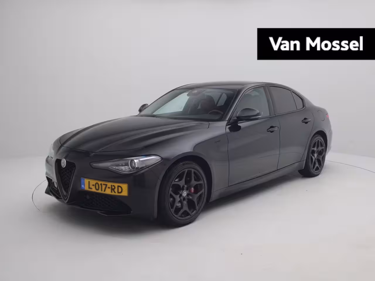Alfa Romeo Giulia 2.0T Sprint | Apple Carplay/Android Auto | Lederen Bekleding | Camera | Lichtmetalen Velge