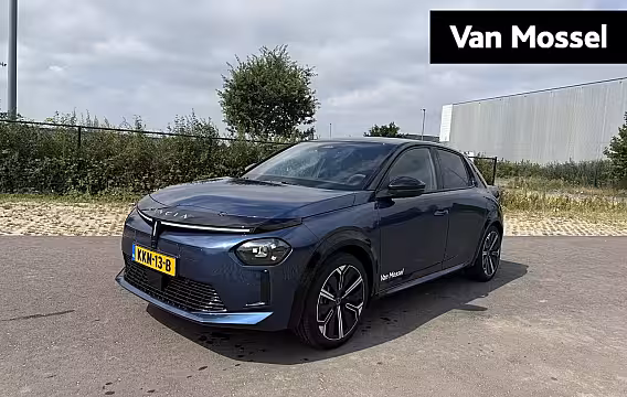 Lancia Y(psilon) Ypsilon 54 kWh | Demo | Voor + Achter Parkeercamera | Adaptive Cruisecontrol | S.A.L.A. Pr