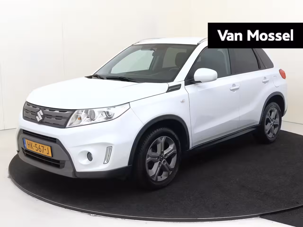 Suzuki Vitara 1.6 Exclusive | airco automatisch | Trekhaak | cruise control | lichtmetalen velgen 17" |