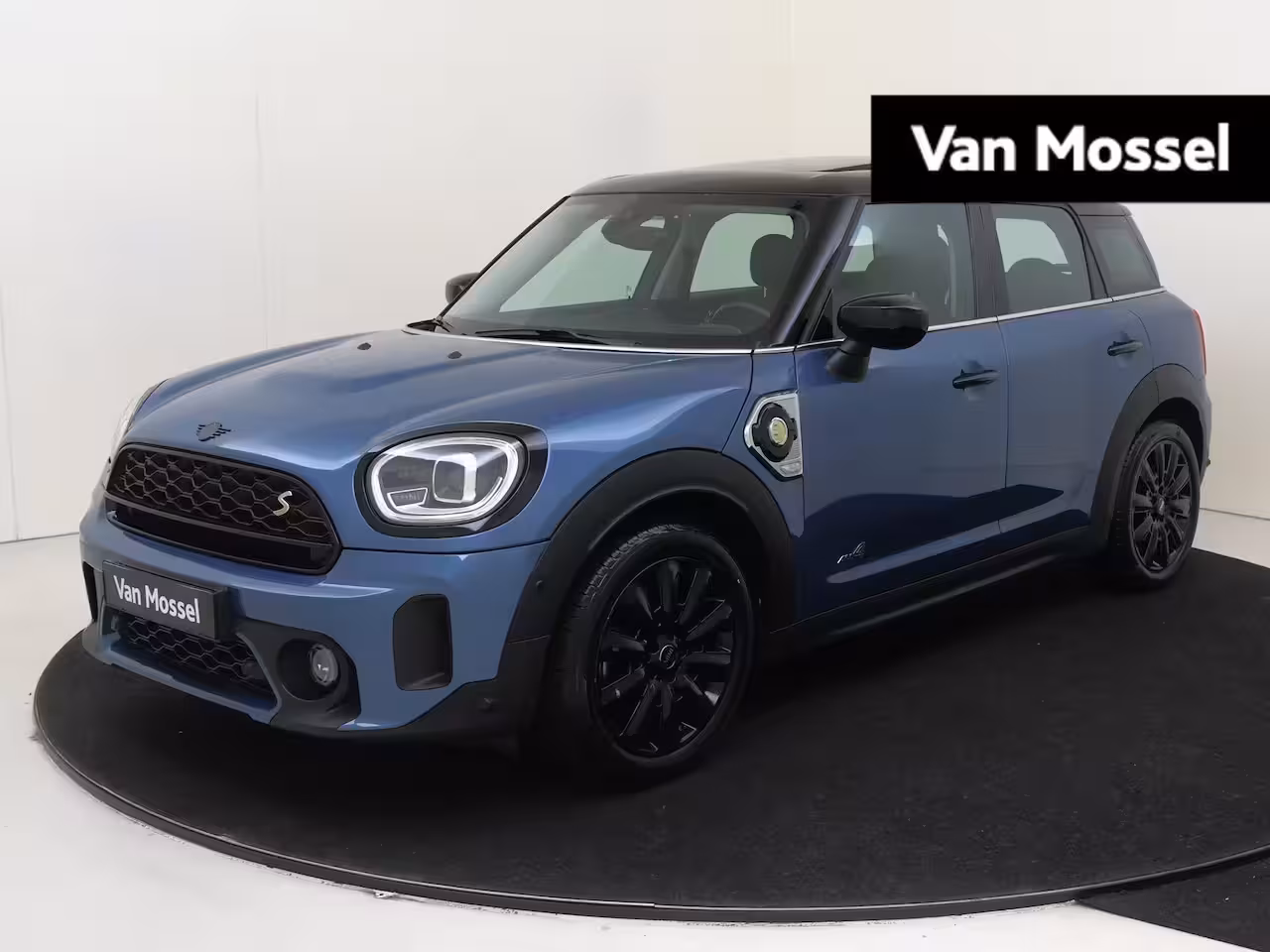 Mini Countryman 1.5 Cooper SE ALL4 224PK | Panoramisch Glazen Schuif-/Kanteldak | Head-up Display | Parkee