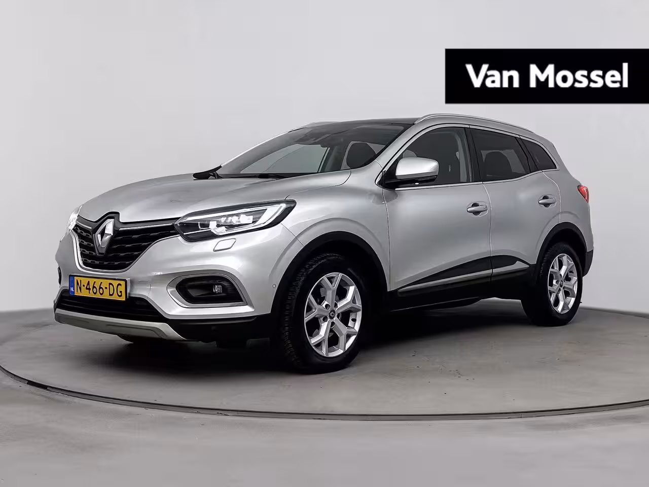 Renault Kadjar 1.3 TCe Intens 140PK | Automaat | Panoramadak | Trekhaak | Navigatie | Half-Lederen Bekled