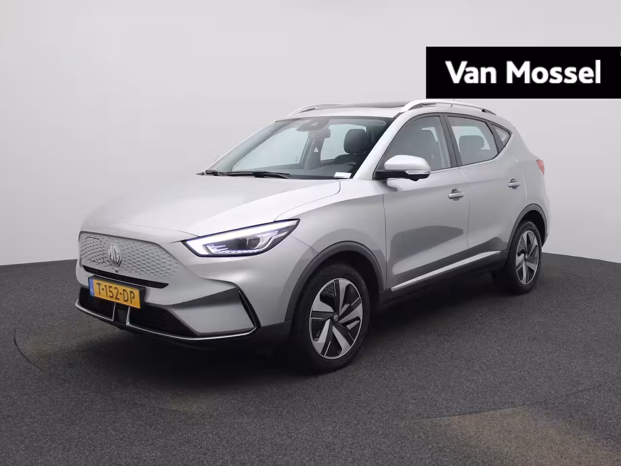 MG MG ZS EV Long Range Luxury 70 kWh | Apple carplay | Leder | Camera |
