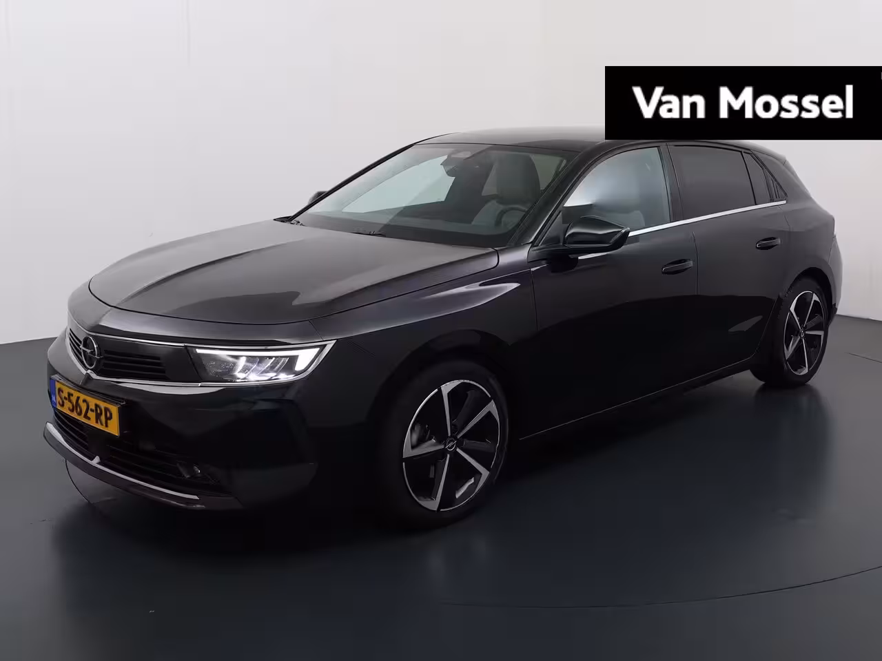Opel Astra 1.2 Business Elegance | Apple Carplay/Android Auto | Camera | Climate control | Navigatie
