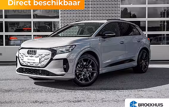 Audi Q4 e-tron S edition | Achterklep, automatisch bedienbaar | Achteruitrijcamera | Adaptive cruise cont