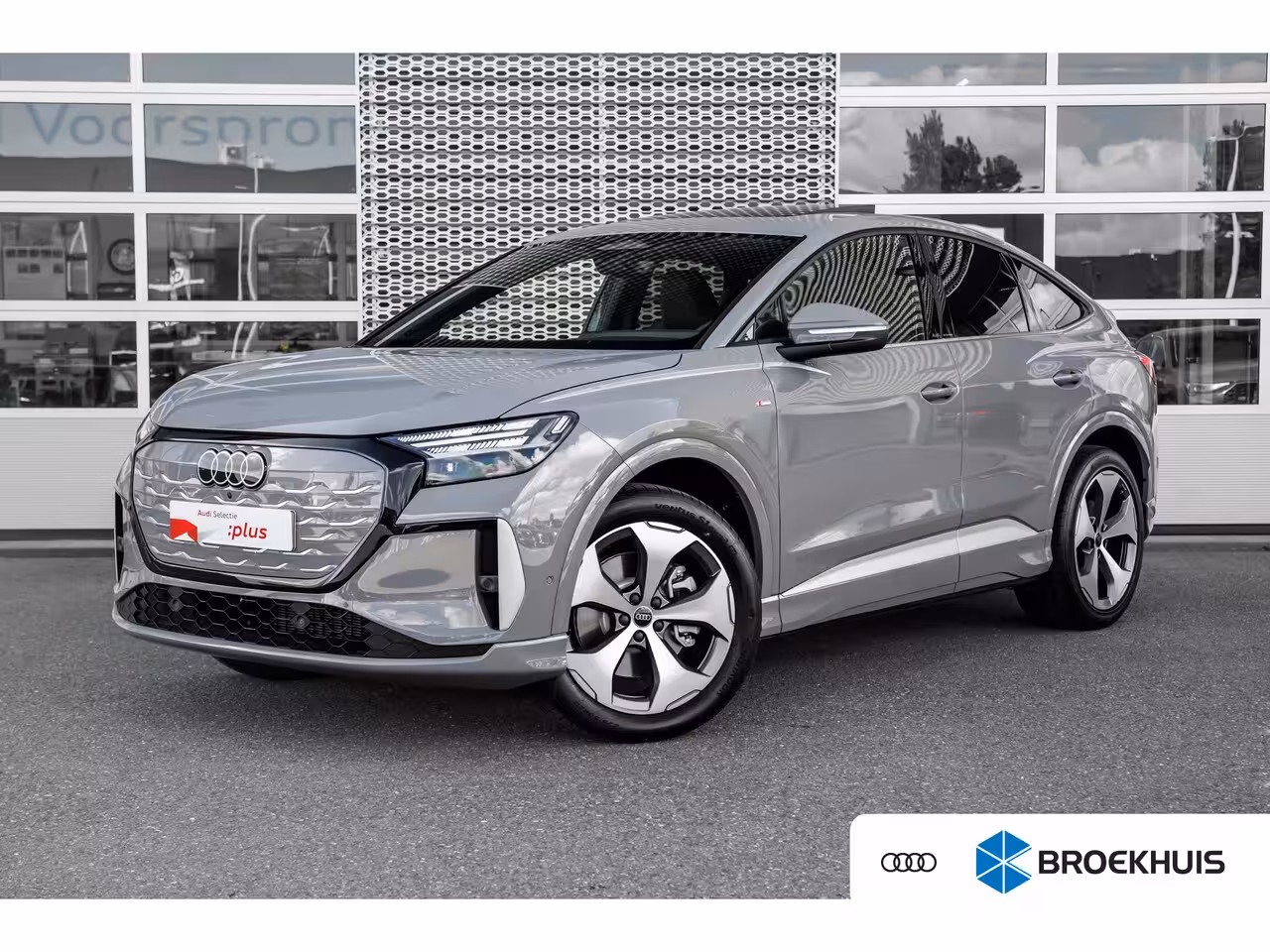 Audi Q4 Sportback e-tron S edition quattro performance 82 kWh | Panoramadak | HUD | Memory | Sonos | 360 Camera | |