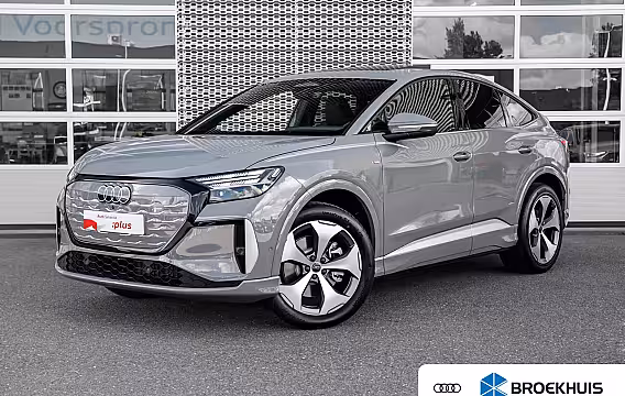 Audi Q4 Sportback e-tron S edition quattro performance 82 kWh | Panoramadak | HUD | Memory | Sonos | 360 Camera | |