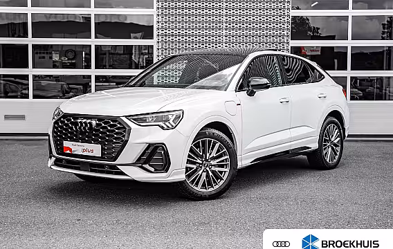 Audi Q3 Sportback 45 TFSI e S line Leder | Panoramadak | Apple Carplay/Android Auto|telefoonintegratie premi