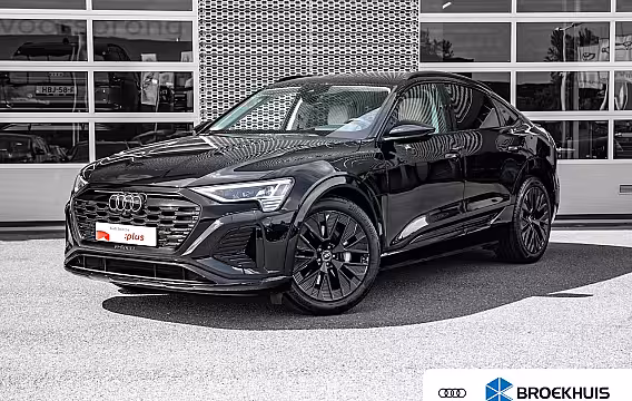 Audi Q8 Sportback e-tron 55 quattro S line | Massage | Luchtvering | Panoramadak | Stoelventilatie | 360 Camera |