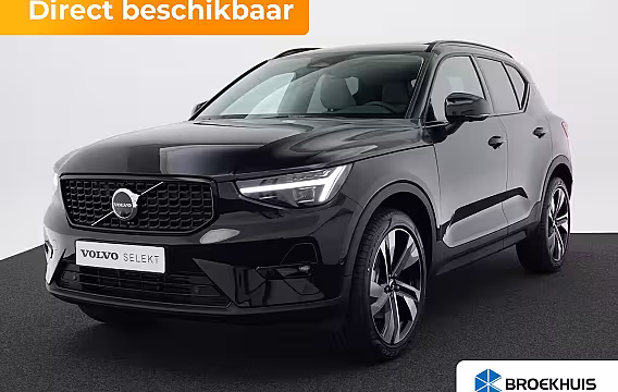 Volvo XC40 B4 Plus Dark | 20" | Panodak | Leder | 360 | Achterbank verwarming | FULL OPTION | Panoram