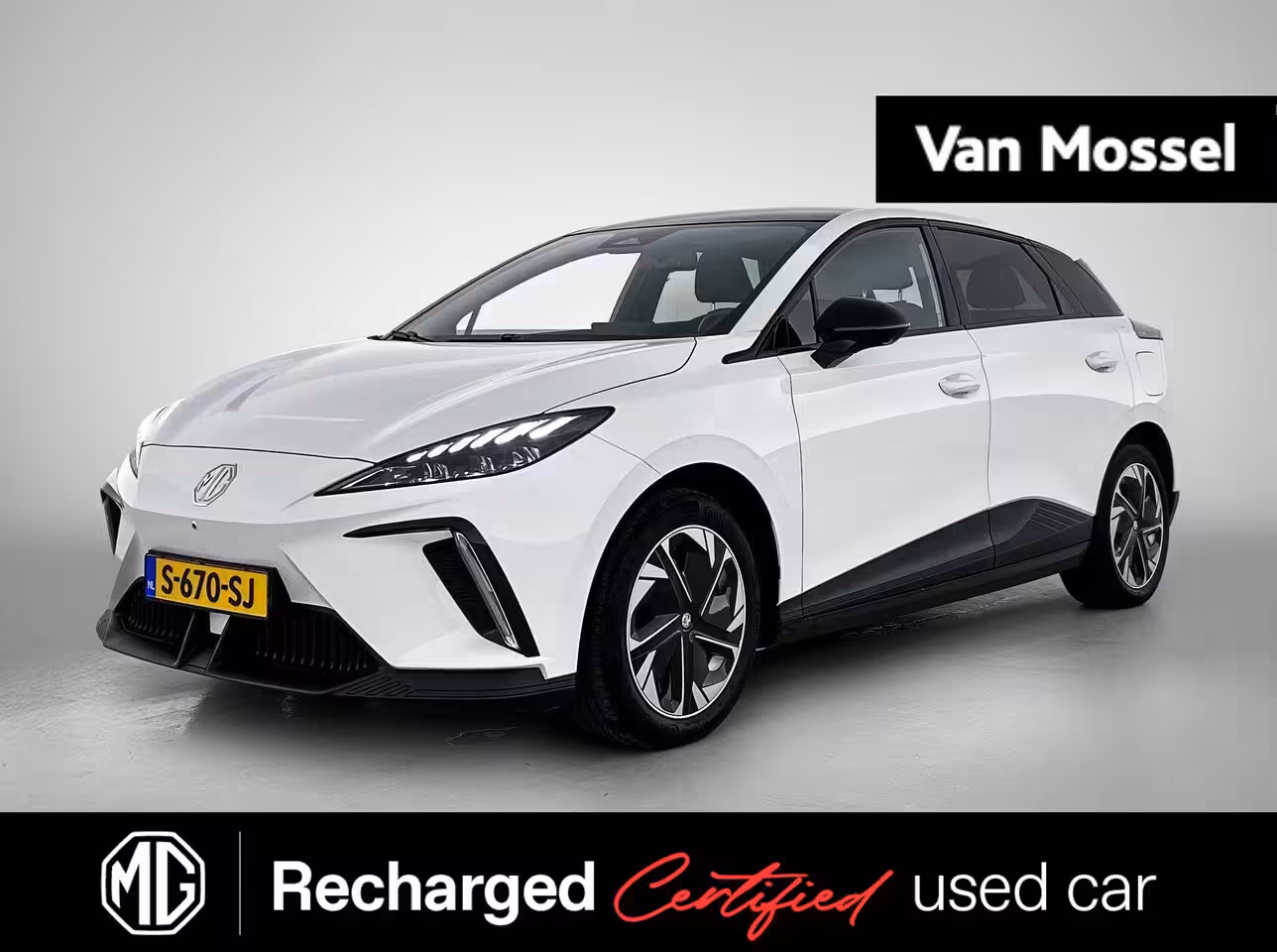 MG MG4 Long Range Luxury 64 kWh | 1e-EIG. | SoH 93.50% | WLTP 435 KM | Navi | 360° CAM | 17"LMV |