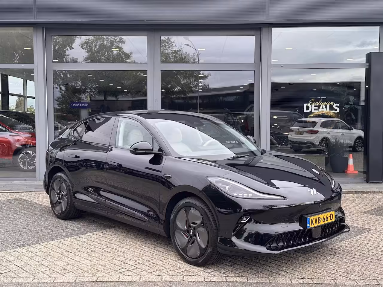 MG IM6 Long Range RWD 100kWh 625km WLTP | 407PK RWD | Achteras besturing | High end Audio | Stoel