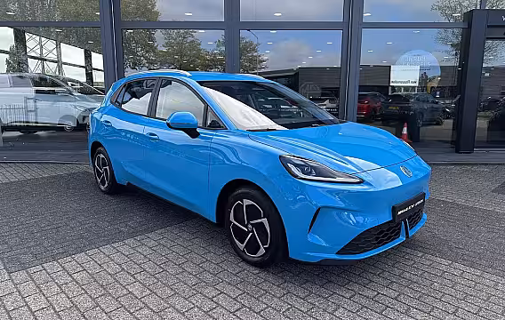 MG MG4 Electric Urban EV Comfort 43 kWh | WLTP 325 km | Nieuw Model | Stoel-/Stuur verwarming | Achteruitrijcame