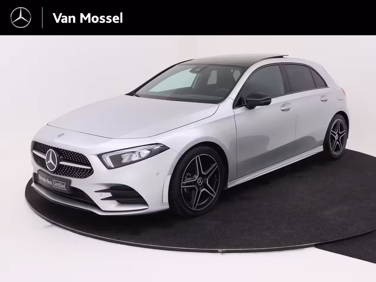 Mercedes-Benz A-klasse 180 Business Solution AMG Night Upgrade / Panoramadak/ Night/