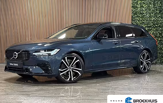 Volvo V90 T8 AWD Recharge Ultimate Dark | Bowers & Wilkins | Luchtvering | Stoelventilatie | Schuifd