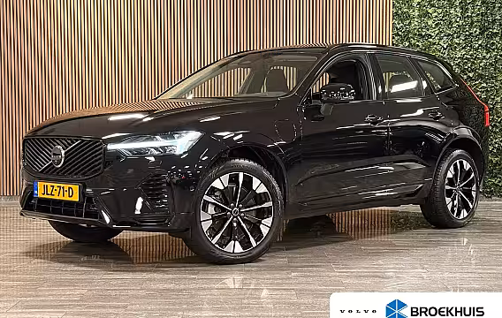 Volvo XC60 T6 AWD Recharge Ultra Dark | Facelift | Luchtvering | Trekhaak | All Season banden | 360°