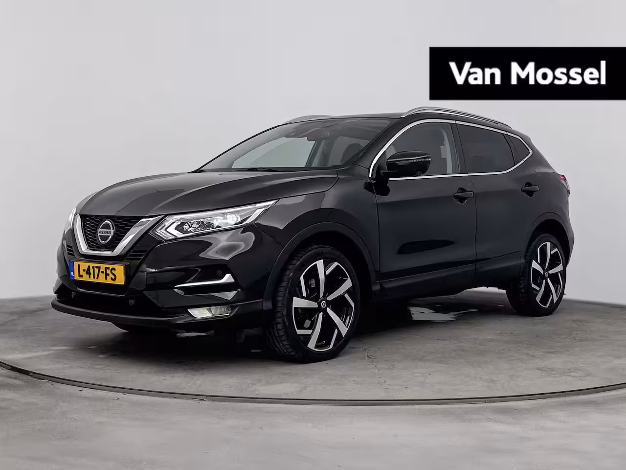 Nissan Qashqai 1.3 DIG-T Premium Edition 140PK | Trekhaak | Panoramadak | Navigatie | 360 Camera | 19'' I