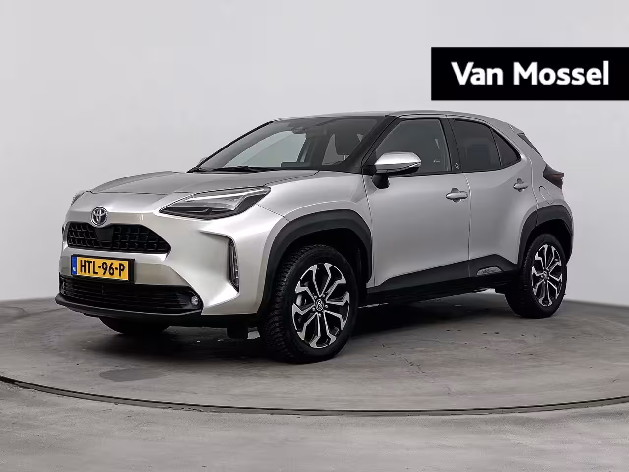 Toyota Yaris Cross 1.5 Hybrid Dynamic 116PK | Automaat | Navigatie via Telefoon | Climate Control | Achteruit