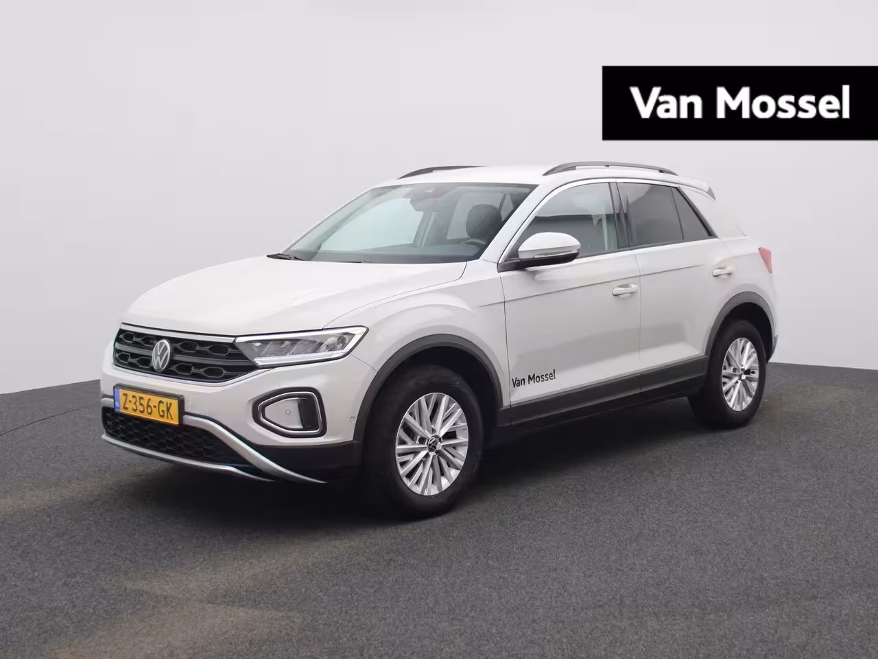 Volkswagen T-Roc 1.0 TSI Life | Navigatie | Draadloze Apple Carplay | Adaptieve cruise control | Travel Ass
