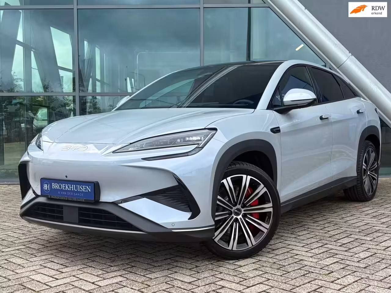 BYD Sealion 7 Excellence AWD 91.3 kWh 4 Wheel drive 531pk Panoramadak / 360 Camera