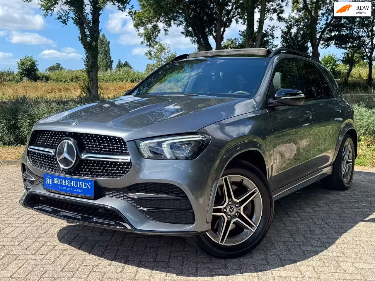 Mercedes-Benz GLE-Klasse 350 e 4MATIC SOH 94, 2% Premium Plus AMG Night pakket 333pk Panoramadak / Camera / Stoelve