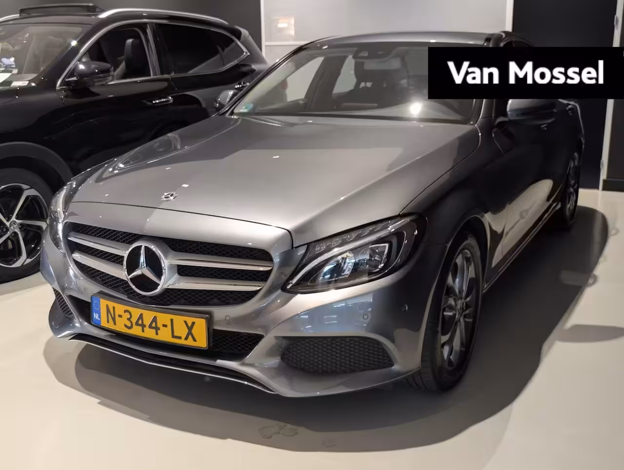 Mercedes-Benz C-klasse 180 Premium Plus