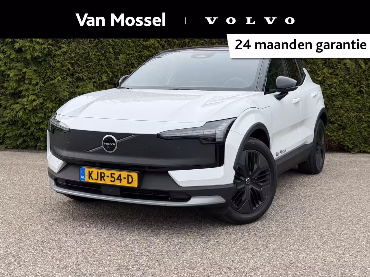 Volvo EX30 Cross Country P8 AWD Ultra 69 kWh | Pano dak | BLIS | Elektrische stoelen | Keyless | Stoel & stuur verw