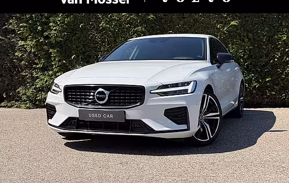 Volvo S60 T6 AWD Twin Engine R-Design | Trekhaak | Keyless | Cruise Control |