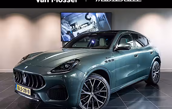 Maserati Grecale 2.0 MHEV Modena | 330pk | panoramadak | 360 camera | sonus faber geluid systeem