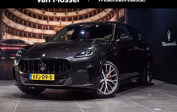 Maserati Grecale 3.0 V6 Trofeo | AWD | Carbon Exterior Pack | Panoramisch Schuif/Kantel Dak | 21'' Velgen |