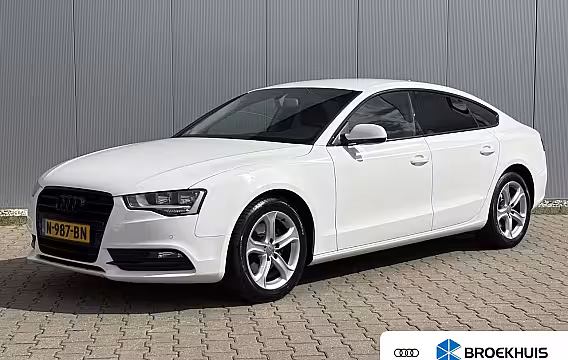Audi A5 Sportback 1.8 TFSI Business Edition / Trekhaak Geremd 1.500 kg / Navigatie / Cruise control / Airco