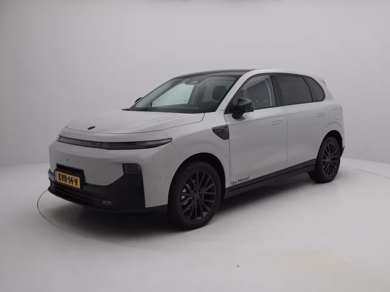 Leapmotor B10 Design Hybrid EV 18.8 kWh | DEMO SALE | ZWARTE DETAILS |