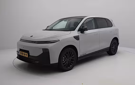 Leapmotor B10 Design Hybrid EV 18.8 kWh | DEMO SALE | ZWARTE DETAILS |