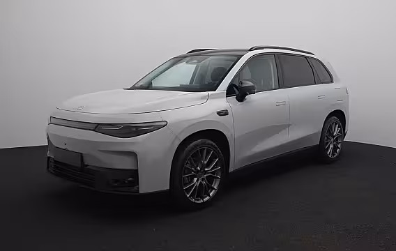 Leapmotor C10 Design ProMax AWD 81.9 kWh | 600 PK | VOORRAAD VOORDEEL | € 3.500, - VOORRAAD VOORDEEL